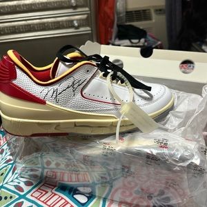 Jordan 2's Virgil Abloh off white. Everything included, NEVER WORN!